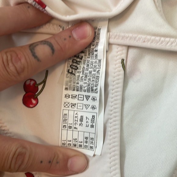 Bikini bottom- cheeky size large - Picture 3 of 3